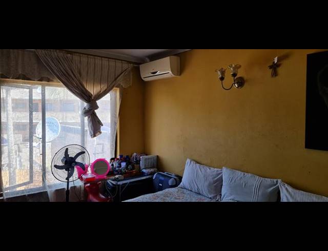 3 BEDROOM DUPLEX FOR SALE IN ISIPINGO RAIL